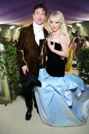 Barry Keoghan Praises 'Strong' and 'Special' Girlfriend Sabrina Carpenter