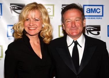 Bonnie Hunt Reflects on Her ‘Lifelong Friendship’ With Robin Williams