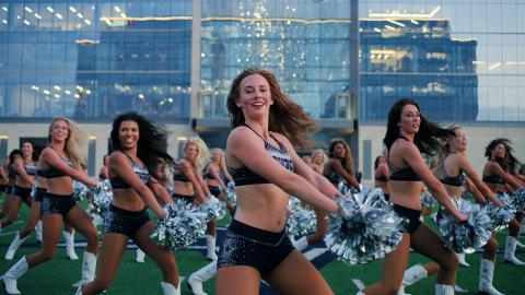 Dallas Cowboys Cheerleaders Take 24,000 Steps During an Average Gameday