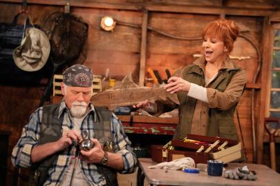 'Happy's Place' Sets Reba McEntire and Rex Linn Up on a Cute Fishing Date