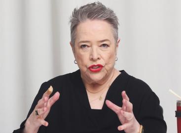 Kathy Bates Says Her Breasts Were ‘10 Lbs’ When Removed During Cancer