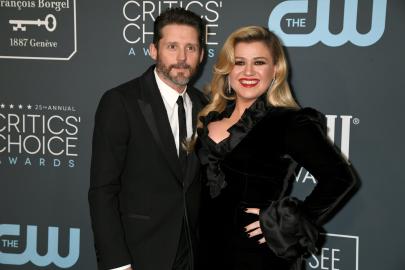 Kelly Clarkson 'Being More Amicable' With Ex Brandon Blackstock