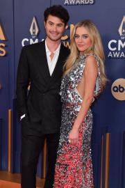 Kelsea Ballerini and Chase Stokes’ Chemistry Is Undeniable at CMA Awards