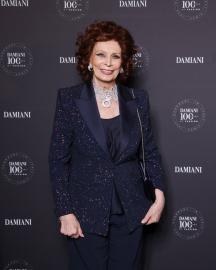 Sophia Loren, 90, Shares Her Plans to ‘Never’ Retire From Hollywood