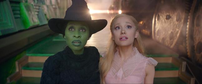 The 'Wicked' Cast's Thoughts On If Fans Should Sing In the Movie Theater