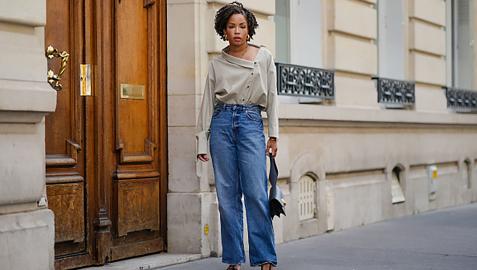 10 Best Wide-Leg Jeans That Combine Comfort and Style