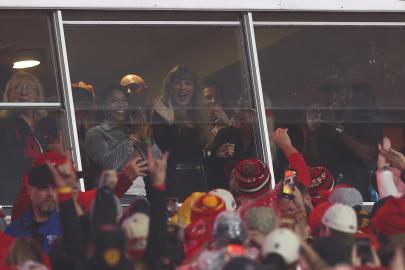 Taylor Swift Calls Chiefs Game 'Stressful' as She Interacts With Fans