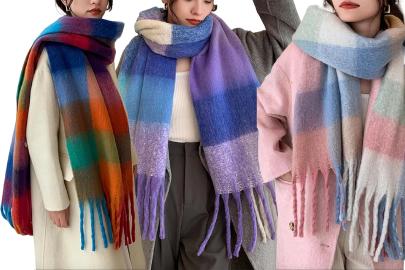 This Amazon-Bestselling Scarf Is 25% Off Now