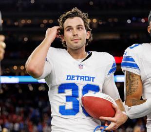 Detroit Lions' Jake Bates Goes Viral for Erotic Stretching During 49ers Game