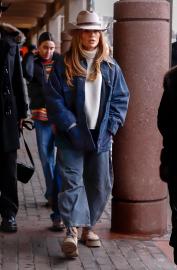 Jennifer Lopez Nails the Cowgirl-Core Aesthetic in Embellished Hat in Aspen