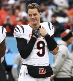 Joe Burrow Gifted His Offensive Linemen Authentic Japanese Katana Swords