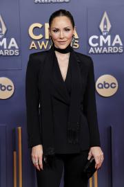 Katharine McPhee Is Focused on 'Intuitive Eating' After Past Food 'Issues'