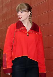 NFL Wishes Taylor Swift a Happy Birthday With a Perfect Fan Edit TikTok