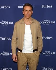 Ryan Reynolds Recalls Late Father Using 'Simple Grunts' to Communicate