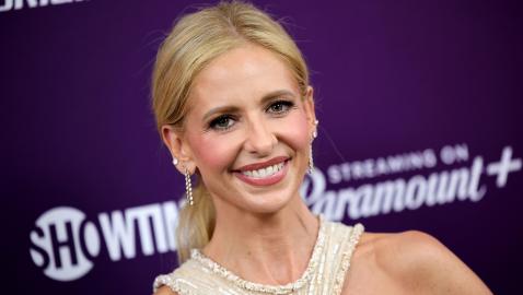 We Found Sarah Michelle Gellar's Luxe Suitcase for Traveling in Style