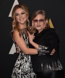 Billie Lourd Shares Emotional Tribute to Late Mom Carrie Fisher