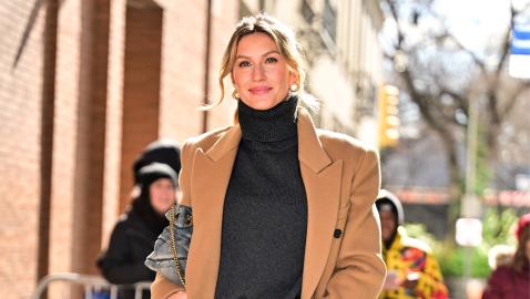 A $36 Lookalike for Gisele Bündchen’s Comfy Rich Mom Sneakers