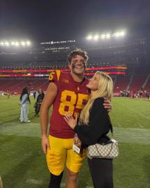 Rylee Arnold FaceTimes With Walker Lyons and Sister Lindsay’s Daughter