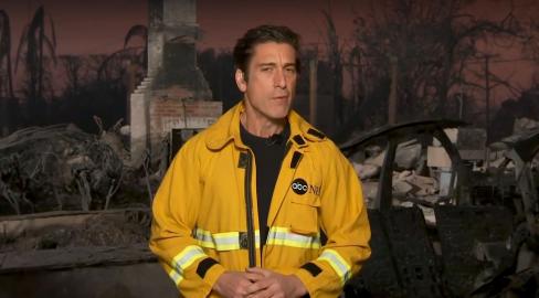 David Muir Ditches Jacket Clothespin During Coverage of L.A. Wildfires