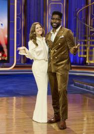 Drew Barrymore Jokes She'll 'Pull Out a Hair Extension' on 'Hollywood Squares'