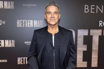 Robbie Williams Says This Bravo Star ‘Doesn’t Get Enough Airtime’