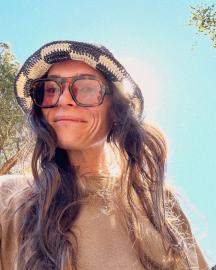 Influencer Rebecca Wylie Simms Dead at 39 From Surgery Complication
