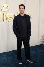 Why David Schwimmer Is Still Traumatized by His 1995 ‘SNL’ Hosting Gig