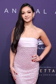 We’re Taking Notes on Jenn Tran’s ‘Hollywood Honey’ Glam Routine