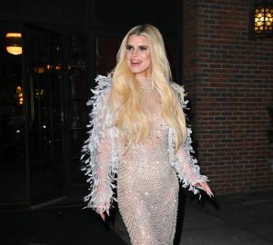 Jessica Simpson Stuns in Swimsuit, Daisy Dukes After Eric Johnson Split