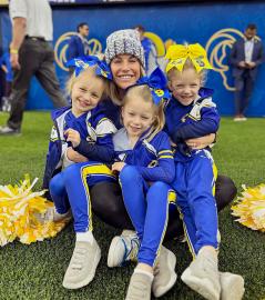 Kelly Stafford Is Renting Buses to Get Rams Fans to Arizona for Playoffs