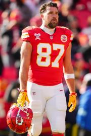 Travis Kelce Shares How Chiefs are Preparing for a Possible 'Three-Peat'