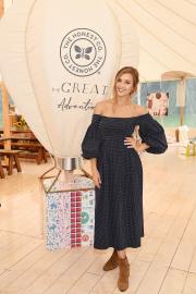 What Is Jessica Alba's Honest Company Worth Amid Cash Warren Divorce?