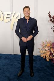 Ryan Seacrest Startled When ‘Wheel of Fortune’ Contestant Grabs Him