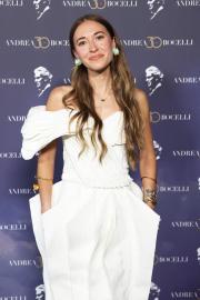 Who Is Lauren Daigle? Meet 'America the Beautiful' Singer at Super Bowl