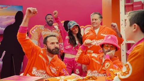 Bill Belichick, GF Jordon Hudson Had Cameo in 2025 Super Bowl Commercial