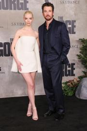 The Gorge's Miles Teller and Anya Taylor-Joy Test Their Costar Knowledge