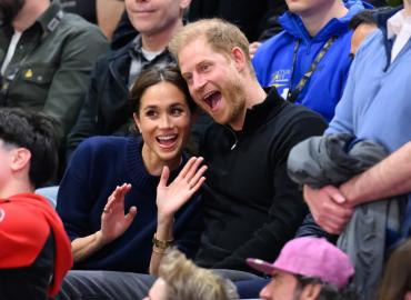 Prince Harry Playfully Invites Meghan Markle to Sing on Stage