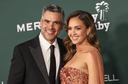 Jessica Alba and Cash Warren 'Turned to Experts' to Help Kids Amid Split