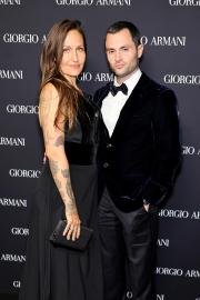 Penn Badgley's Wife Domino Kirke Is Pregnant, Expecting Twins: 'Plot Twist'