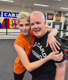 Selma Blair Is Boxing With Freddie Roach Amid MS Remission: 'I Can Do It'