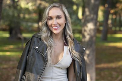 The Bachelor Season 29 Contestant Dina Lupancu’s Family Guide