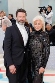5 Hot Stories: Hugh Jackman Divorce Update, Selma Blair Discusses MS