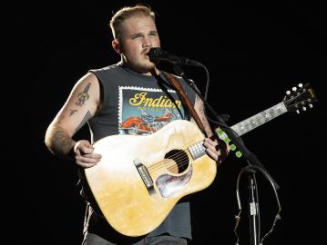 Zach Bryan Spotted in Heated Argument With Patron At New York City Bar