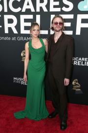 Finneas and Claudia Sulewski Walk Grammys 2025 Red Carpet: Meet His GF