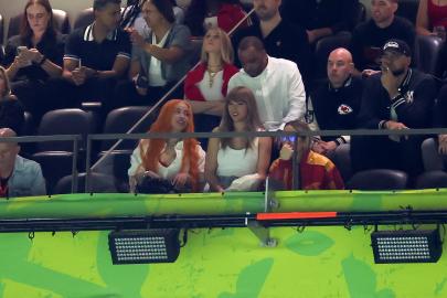 See Who Joined Taylor Swift in Her Private Suite at the 2025 Super Bowl