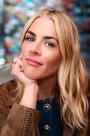 Busy Philipps Is 'Really Trying Figure Out' Reunion With 'Dawson's' Cast
