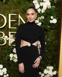 Gal Gadot Details 'Huge Scare' of Brain Blood Clots During Pregnancy