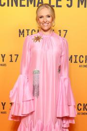 Toni Collette Surprises Fans at ‘Muriel’s Wedding’ Screening