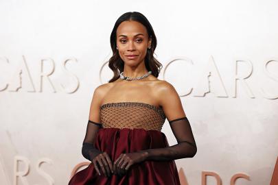 Inside Zoe Saldana’s Ethereal Oscars Hairstyle: How to Get Her Waves