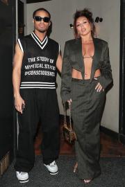 Little Mix’s Jesy Nelson Needs ‘Necessary’ Procedure to Save Unborn Twins